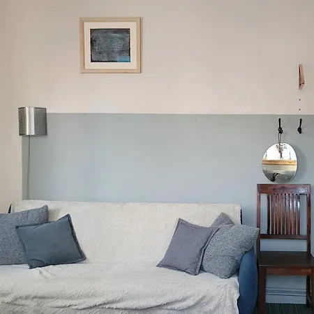 Apartment Almonia *